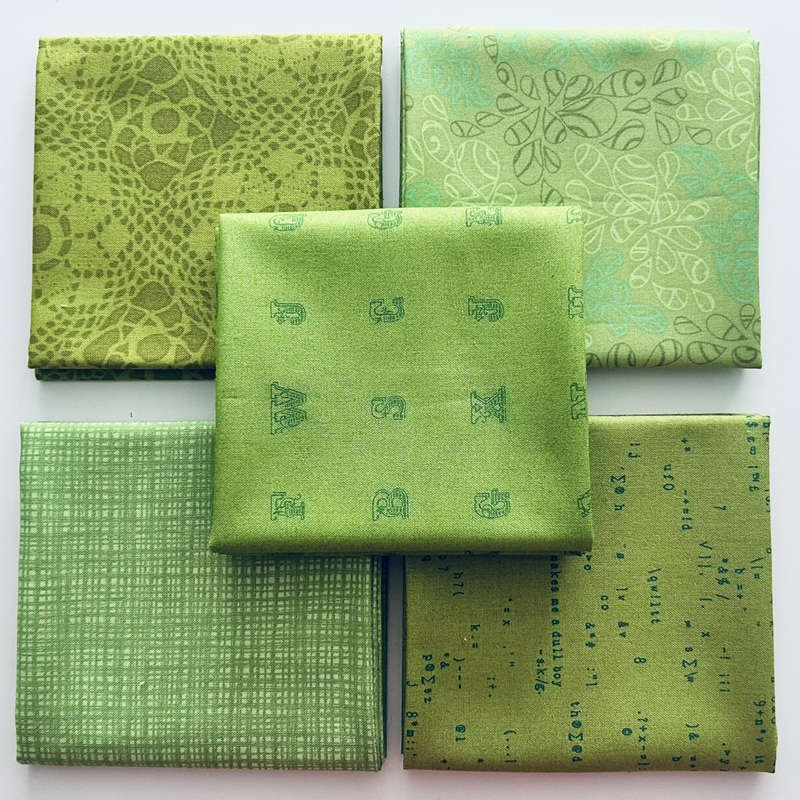 Basic Bundle in Maigrün