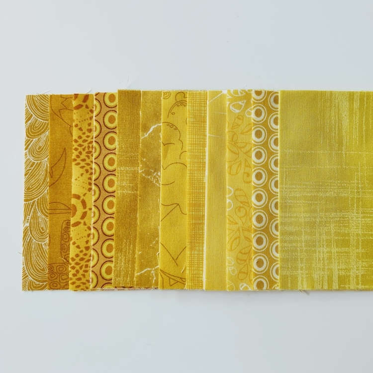 Charm Pack Amber to Yellow