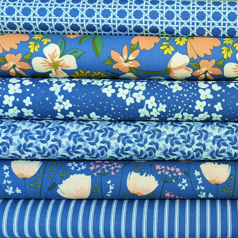 Fat Quarter Paket With a Flourish in Blau