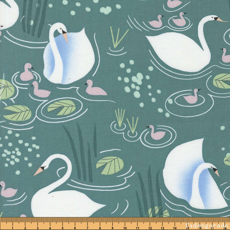 Little Loves in Pond