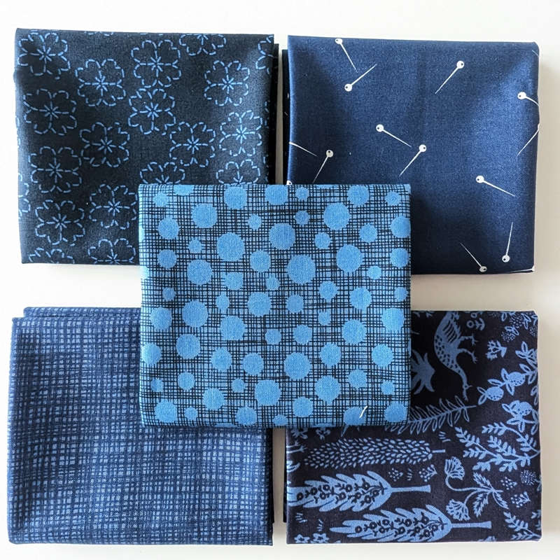 Basic Bundle in Dunkelblau